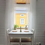 Apartment Wanha Froeoekynae Wanhassa Raahessa, Free Wifi *