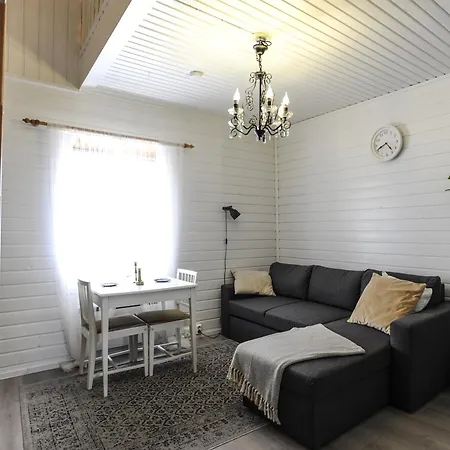 Wanha Froeoekynae Wanhassa Raahessa