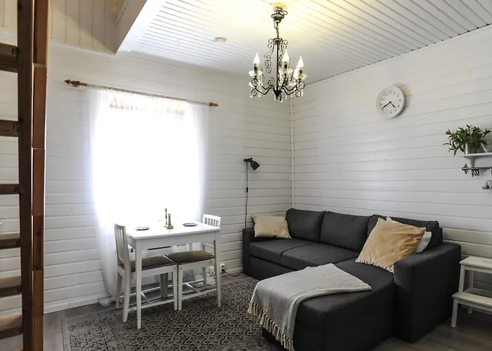 Wanha Froeoekynae Wanhassa Raahessa